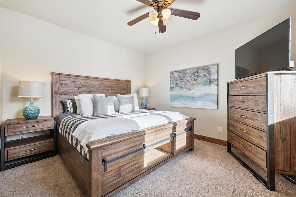 The Beaver Lodge At Breckenridge 4 Bedroom Home