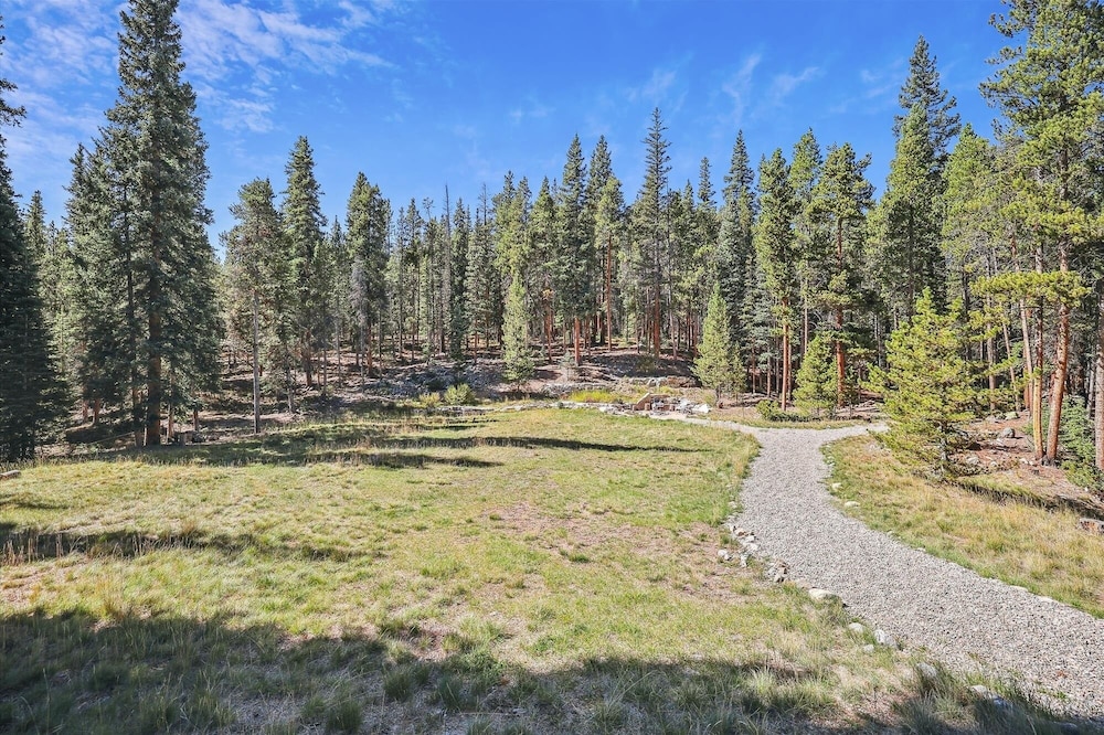 Summit Solitude Estate 3 Bedroom Home