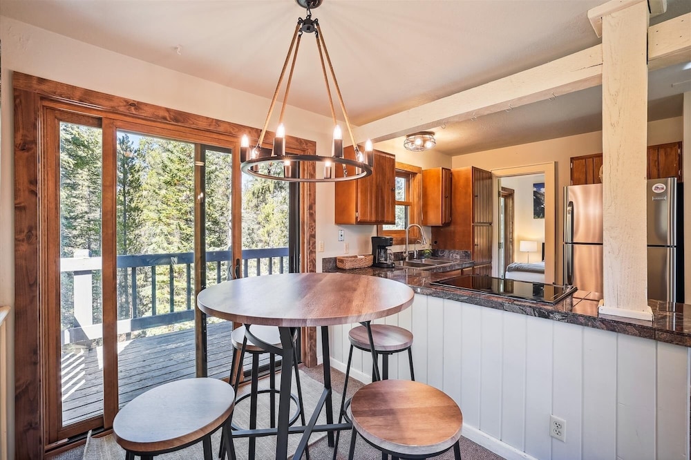 Summit Solitude Estate 3 Bedroom Home
