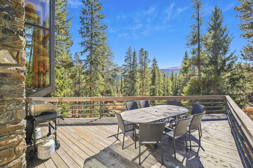 Summit Solitude Estate 3 Bedroom Home