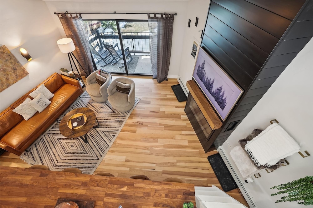 Gold Camp 54 2 Bedroom Condo
