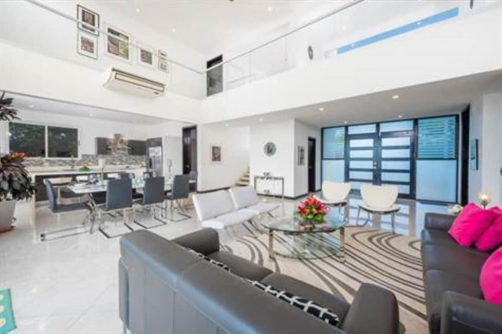 Breathtaking Oceanview Retreat With Infinity Pool in Playa Potrero Villa Blanca