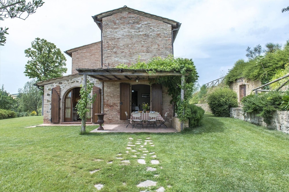 Podere San Buono 6 in Montepulciano view 3