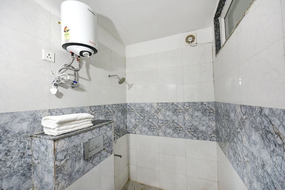 FabHotel Blue Stone Stay