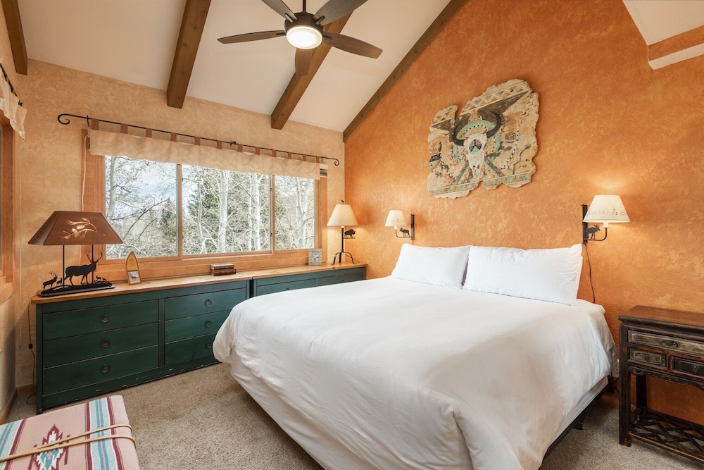 Park City Ski Resort UT - Snow Flower Vacation Homes