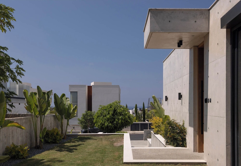 Greenvale Park Villas by Coastalbliss