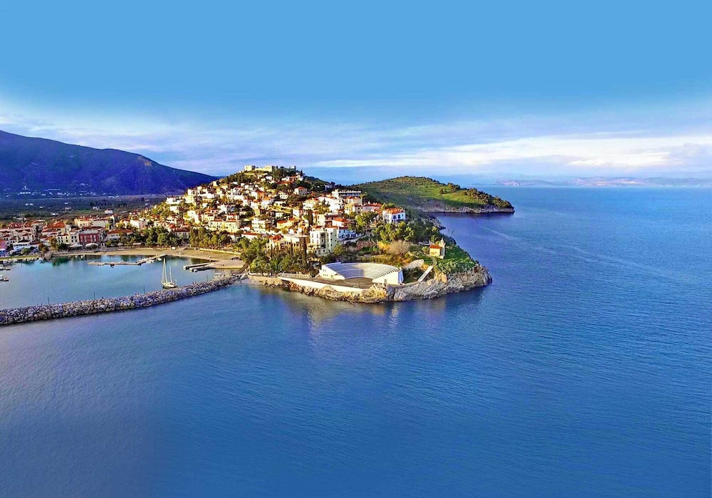Glyfada Villas 3