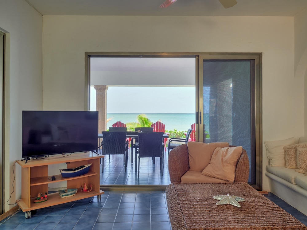 Casa Azul - Yucatan Home Rentals view 2