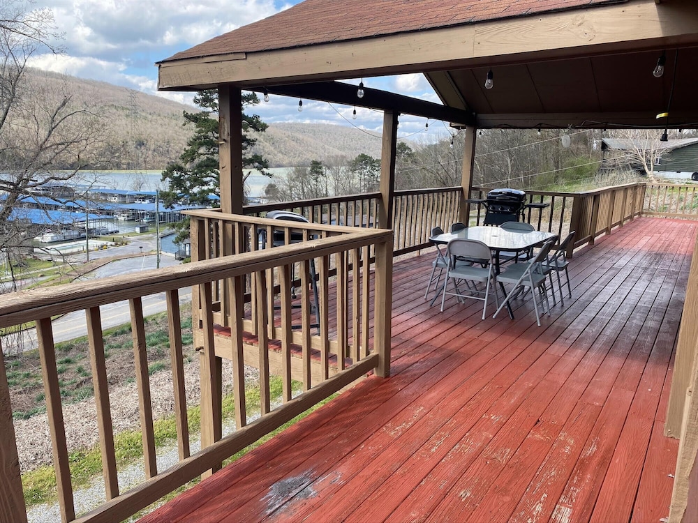 Hales Bar Marina and Resort view 3