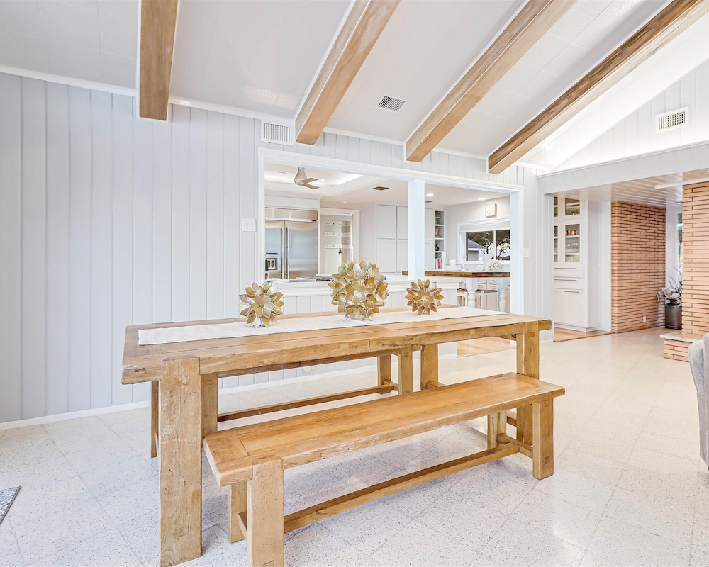 Whispering Breezes At Windy Hill 4 Bedroom Home by RedAwning view 5