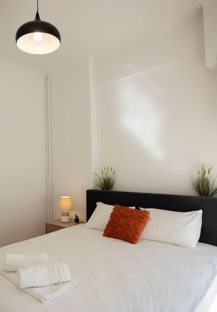 Elegant 3-bedroom Retreat in the Heart of Kolonaki