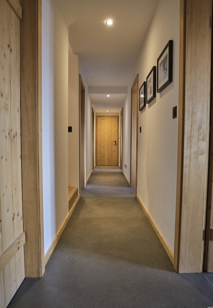 Beautiful Luxury Chalet Roy With Incredible Views