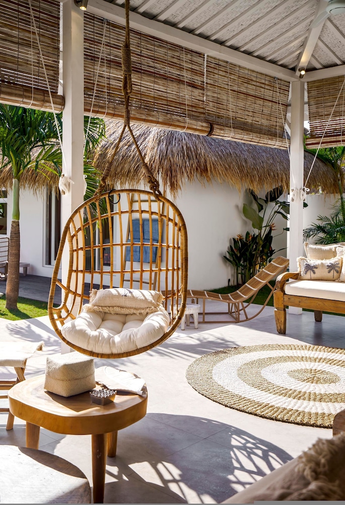Villa Surga Blue by Alfred in Bali - Brand New 5 BR Pool Villa in the of Seminyak