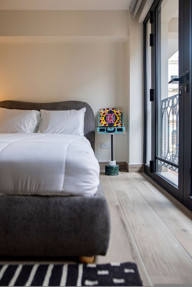 The Stallion by Acomodo Casco Viejo-top Location