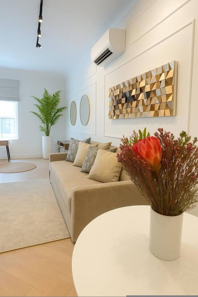 Valour Suite in De Waterkant