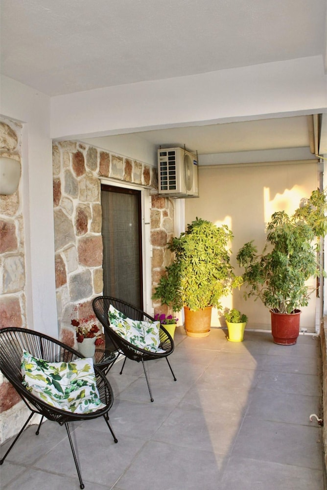Beachside Retreat in Glyfada