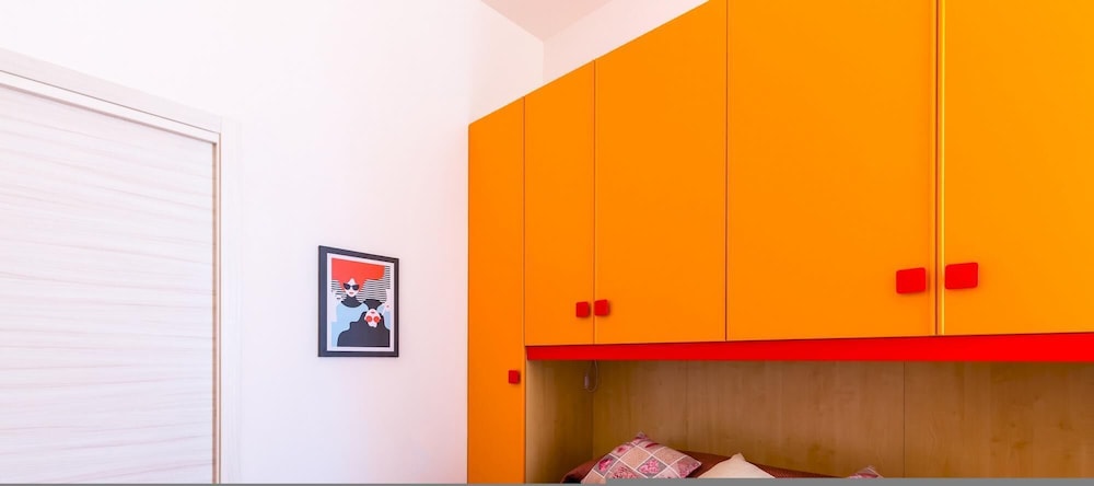 Emanuele III - 4 Bedroom Apartment