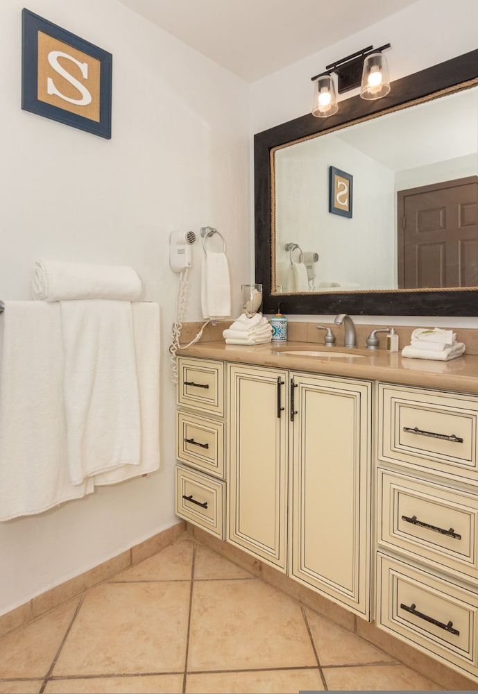 2BR Beachfront Escape in Puerto Penasco