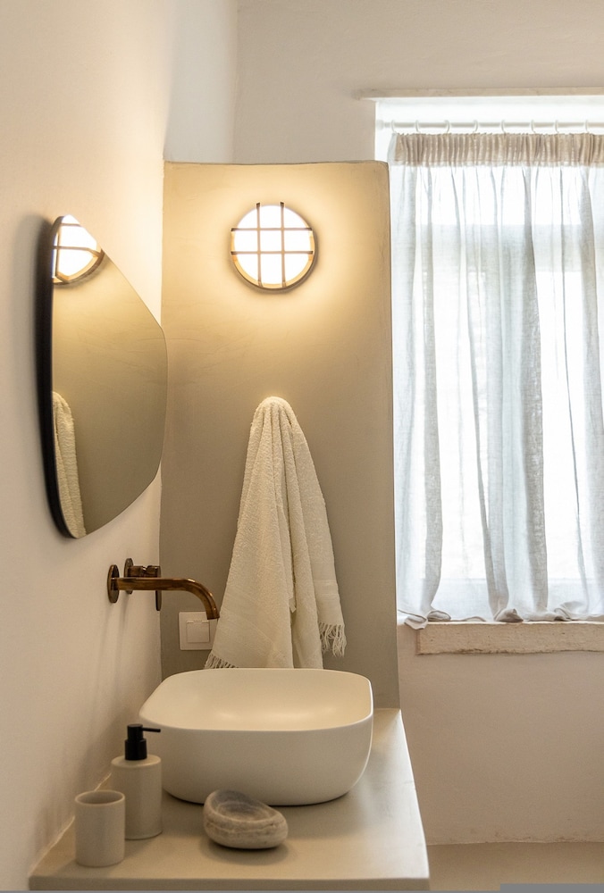 Aelios Cycladic House