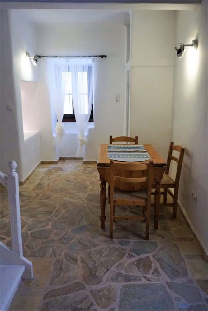 Traditional Villa Valia Ermoupolis - Syros Vaporia