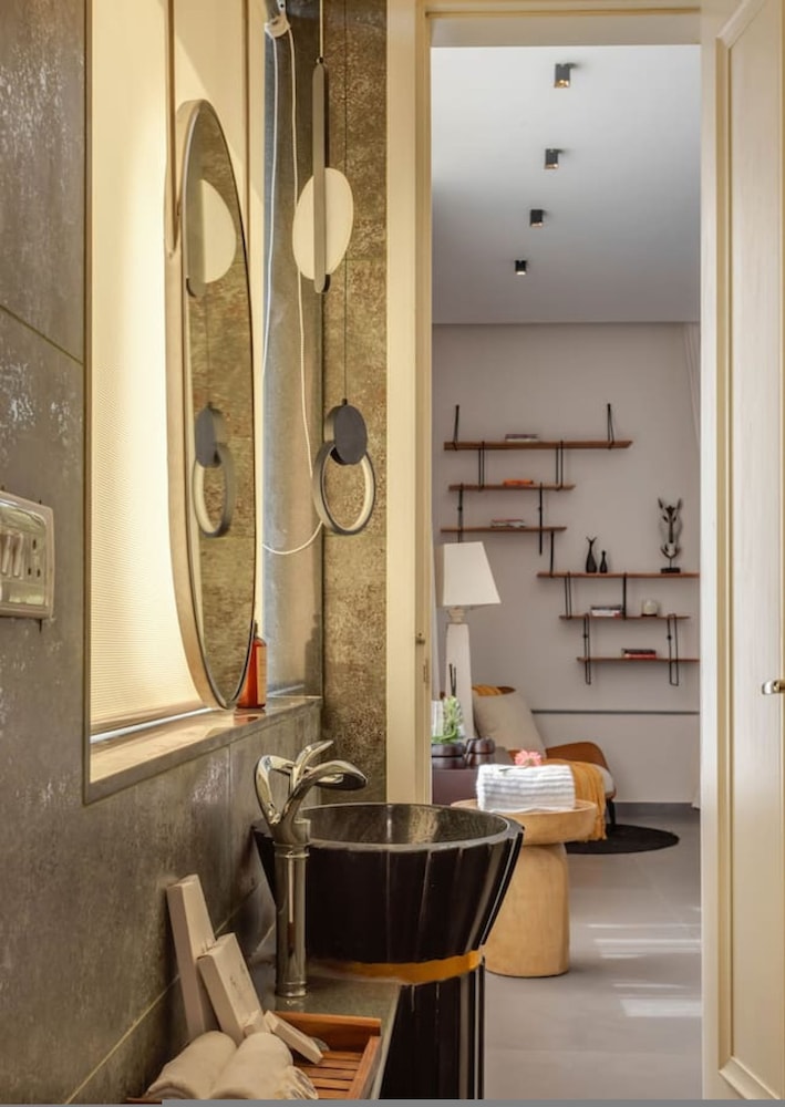 Villa Orann - Lux 5BR in the Heart of Vagator