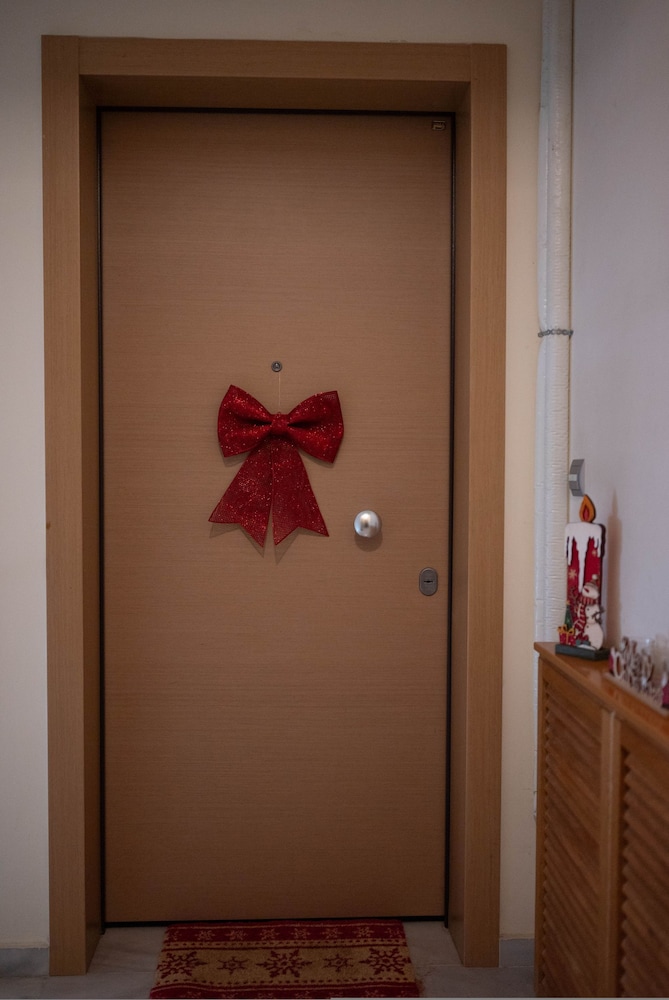 Home Sweet Home Trikala Town