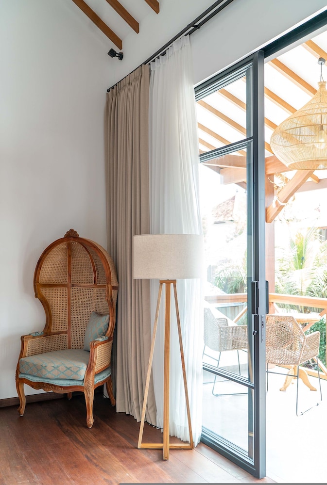 Villa Nusantara 5 by Alfred in Bali - Promo Luxury 4BD Pool Villa Pererenan Beach Caggu