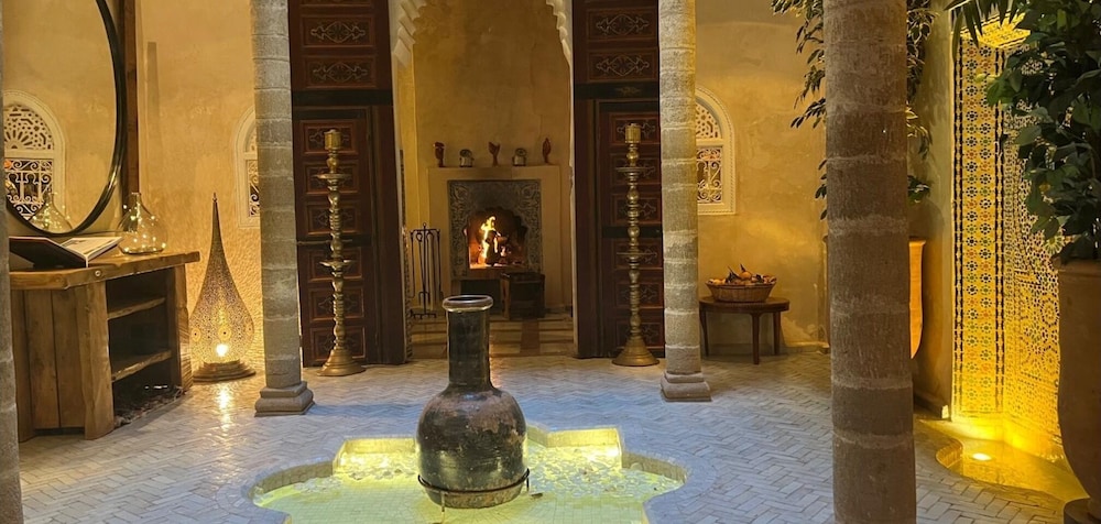 RIAD MALAÏKA