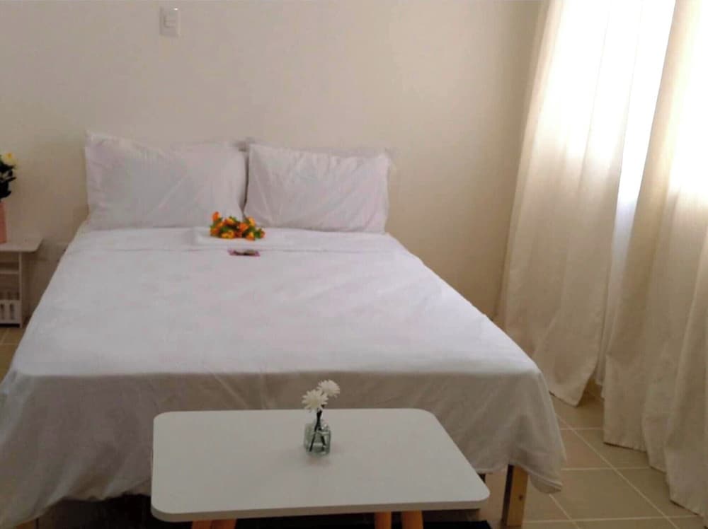 1BR Covent Garden South Tower University Belt- SM Sta Mesa, Metro Manila,Philippines