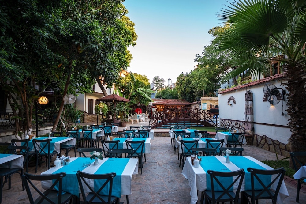 Castle Eski Şehir - Image 11