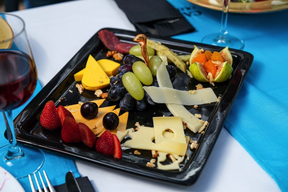 Castle Eski Şehir - Image 18