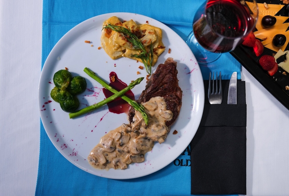 Castle Eski Şehir - Image 29