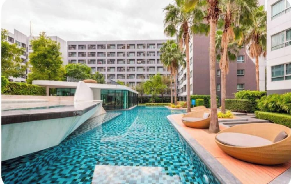 Condo Resort BTS Punnawithi Bill Included