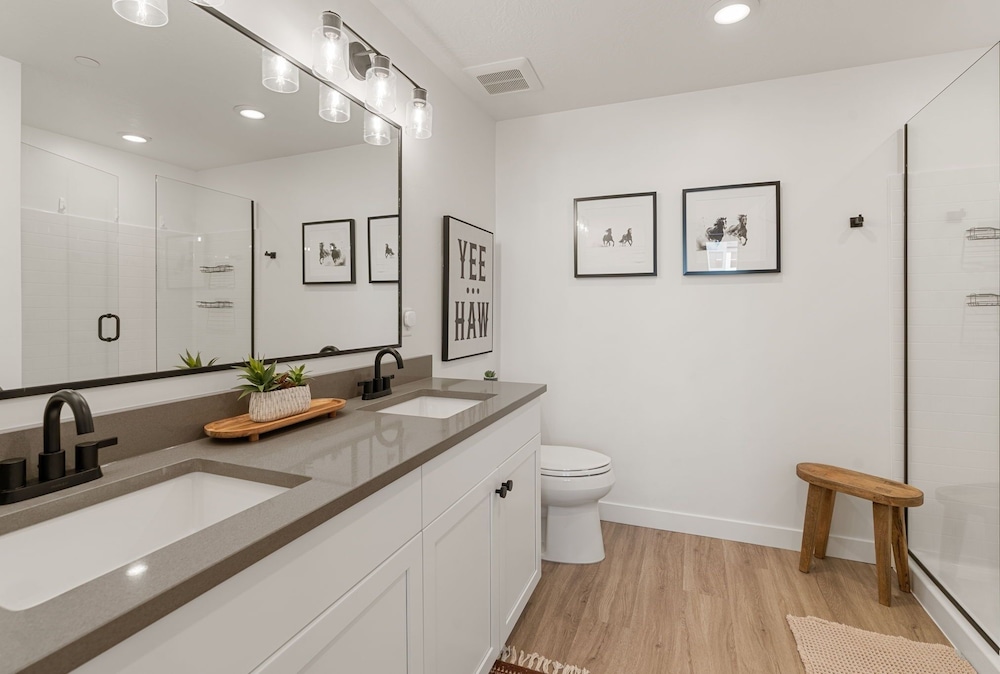 Mane Stay At Terra 3 Bedroom Condo