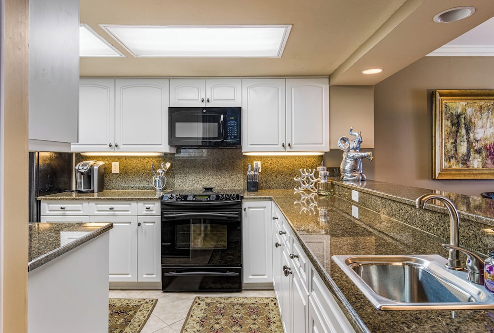 Casa del Sol #G1 by Southern Vacation Rentals