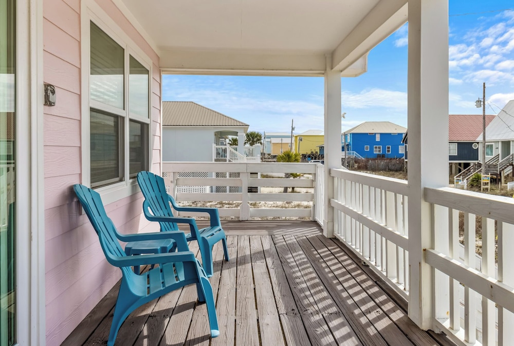 Bikini Bottom by Southern Vacation Rentals