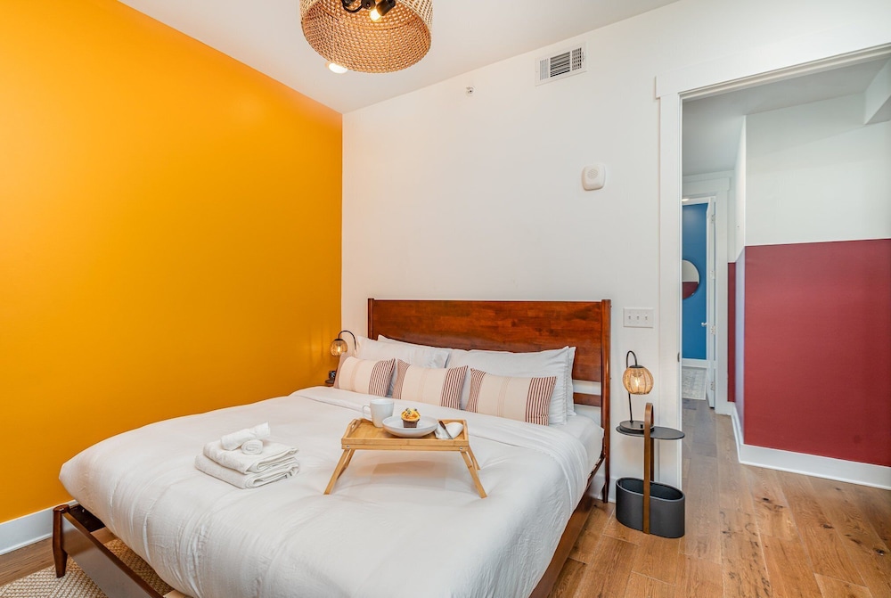 Gallatin Retreat-private Balcony-in East Nashville
