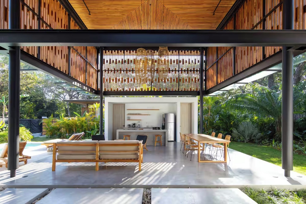 Private Pool Villa Steps to the Beach