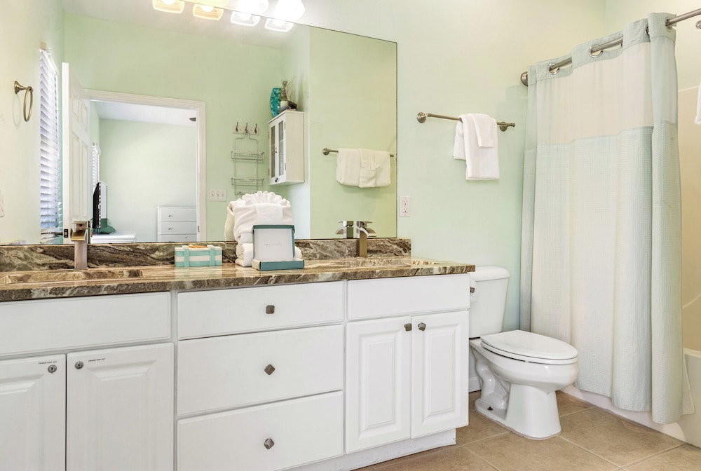 Poseidon Palace by Southern Vacation Rentals