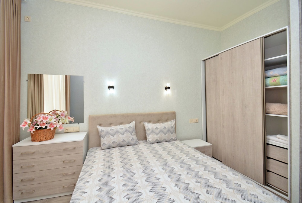 two bedroom apartment on Zaryan street