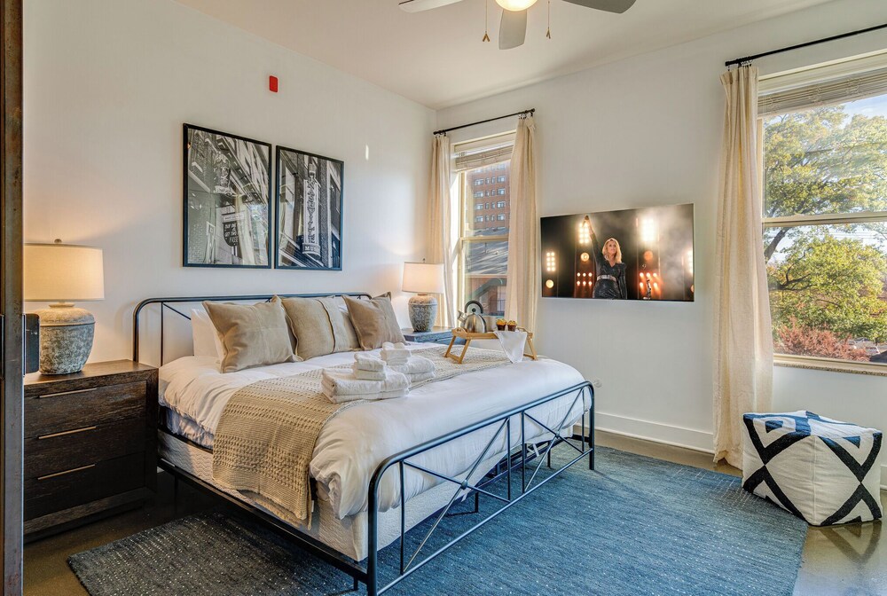 Lofts At 30th view 5