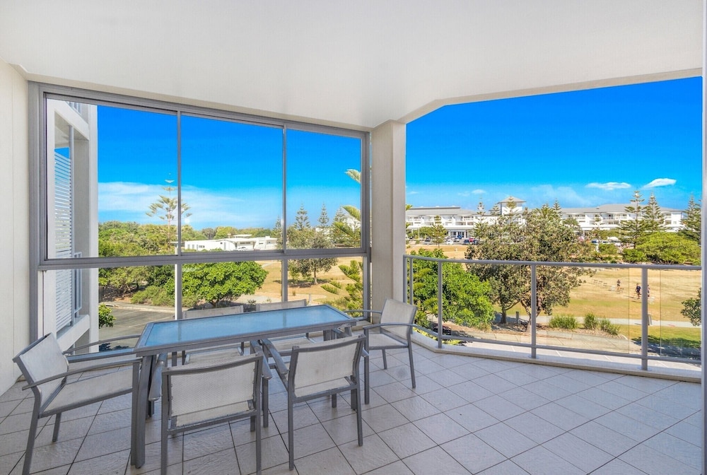 Luxury Apartments on Bells Boulevard