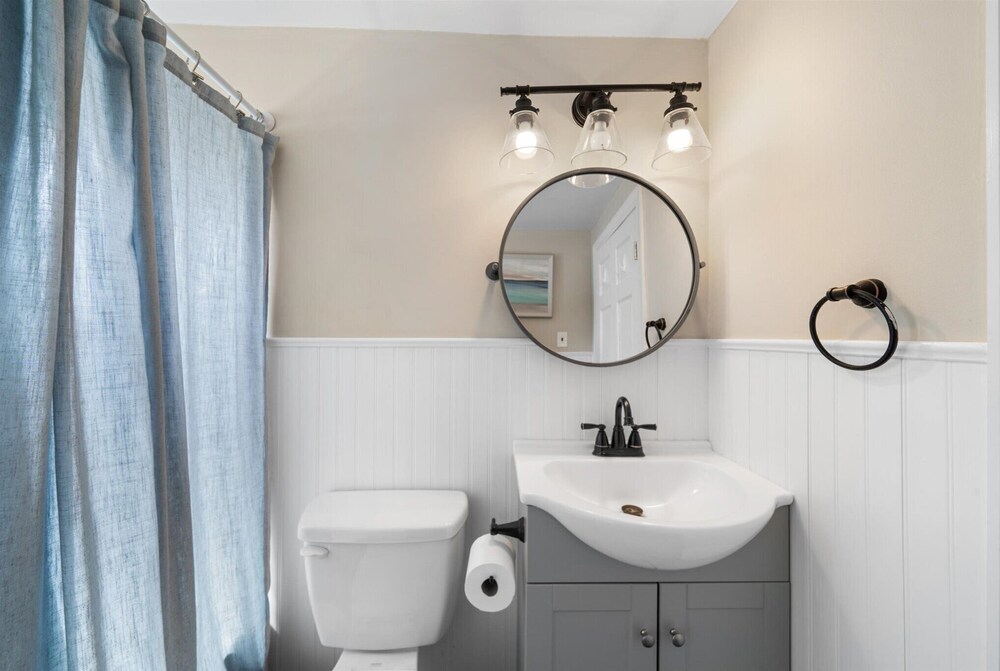 4BR Shore House-Close To The Action