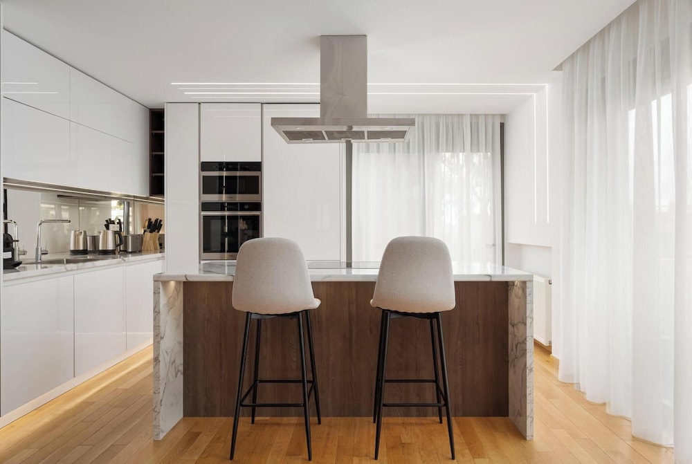 Glyfada Golden Stay