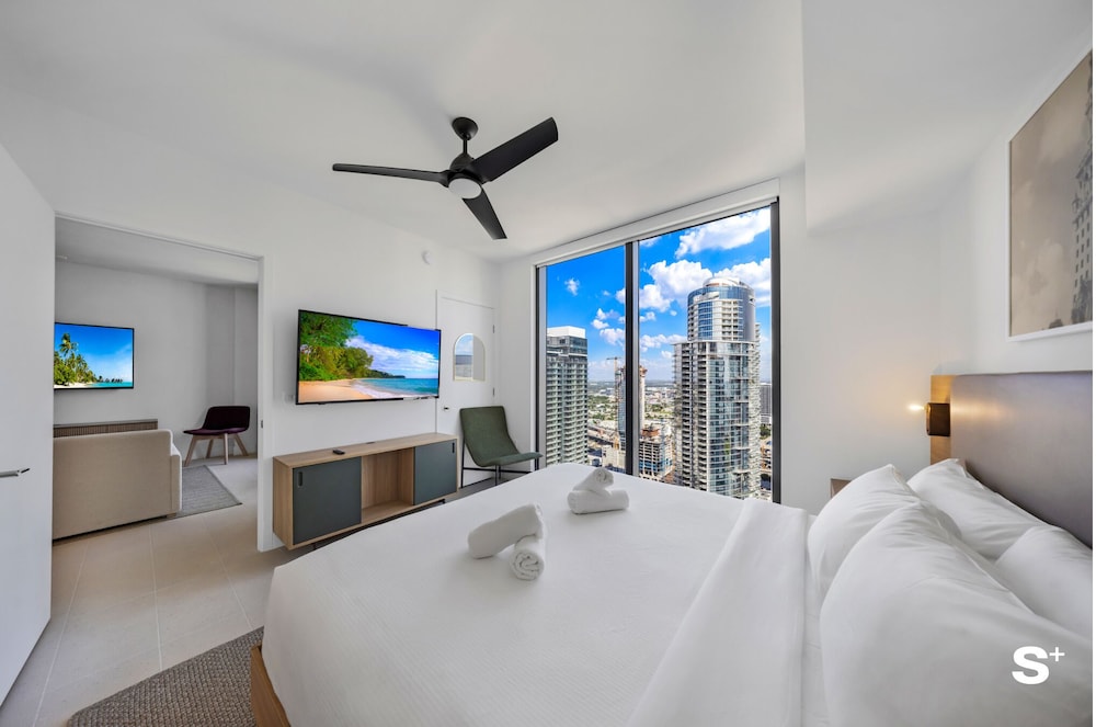 Cityscape Retreat Stylish 1BR