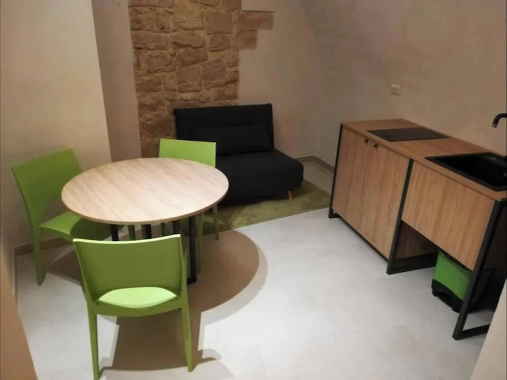 Locus Pendinelli Trani 53-the Philosophy of a B&b, the Details of a Hotel!!!