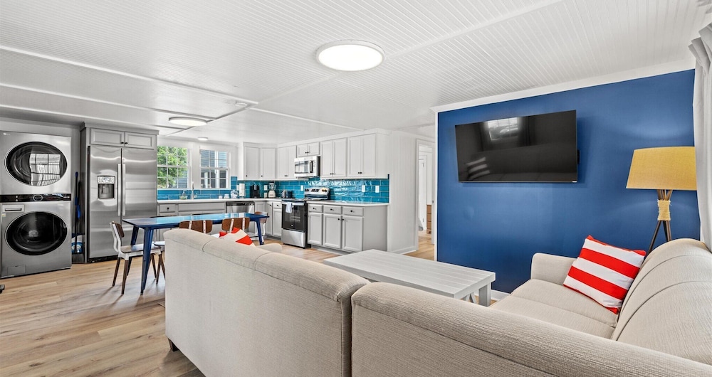 Cabana Beach - RR Beach Club LLC
