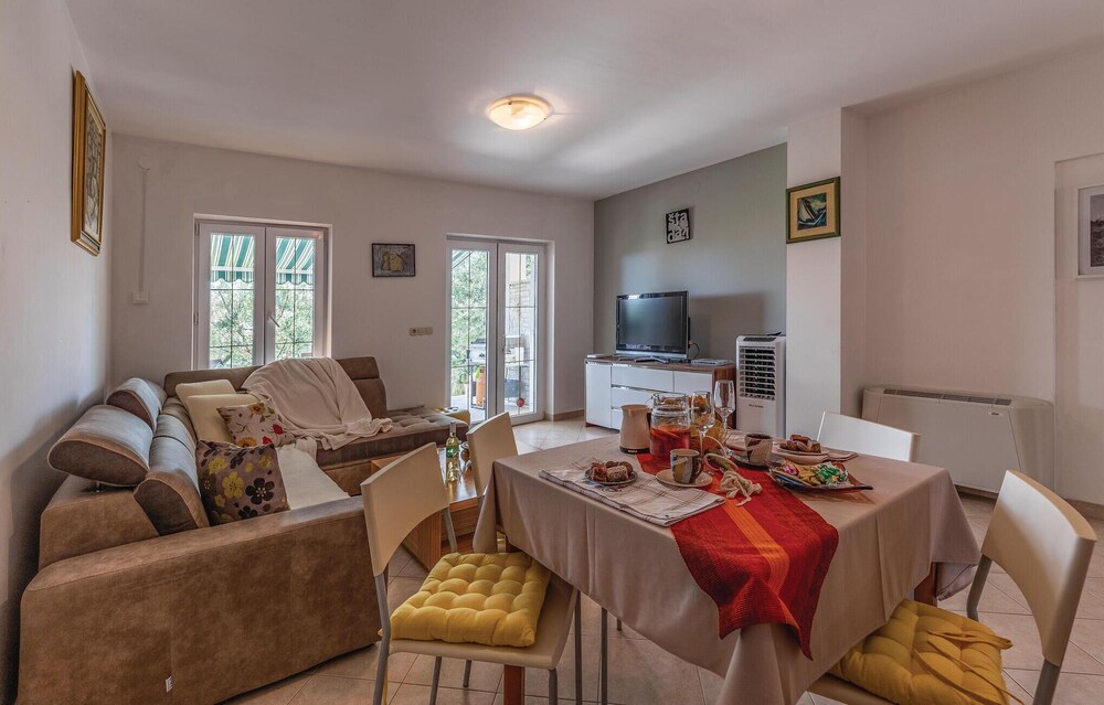 Stunning Apartment in Pavicini With Wifi and 1 Bedrooms view 5
