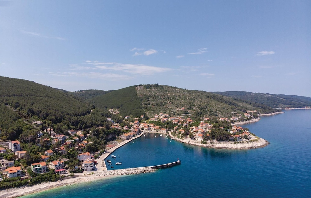 Nice Home in Blato With 2 Bedrooms and Wifi view 2