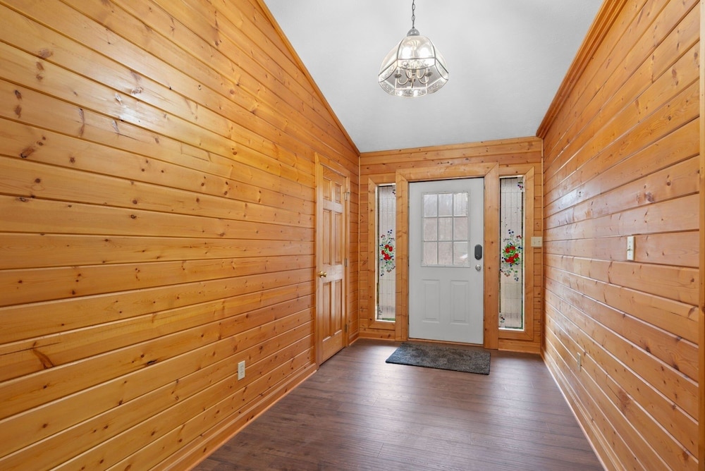 Retreat In The Smokies 3 Bedroom Home